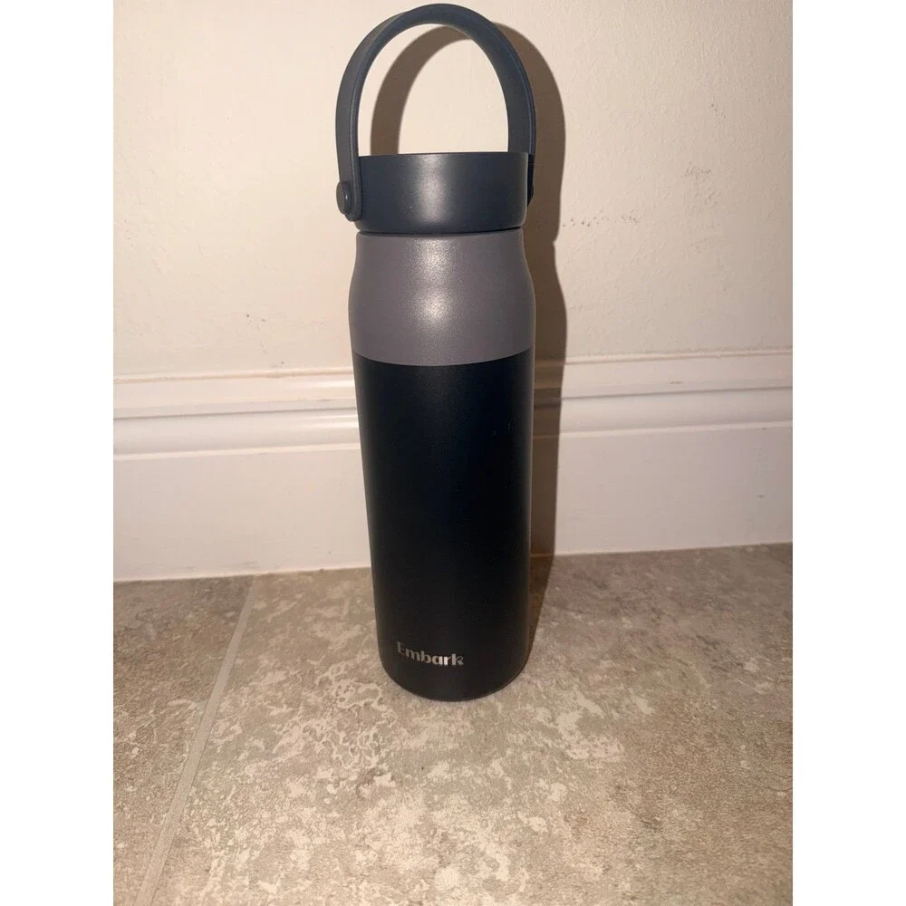 Embark Insulated Stainless Steel Water Bottle 32 oz black Dishwasher Safe Handle
